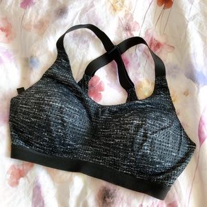 Victoria Secret sports bra